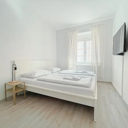 Contactless Self-check-in - Studio, 5 Minutes To Center * Graz