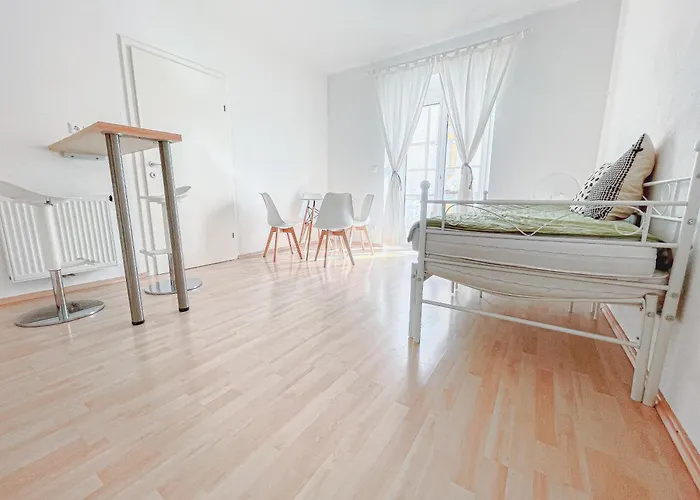 Apartman Contactless Self-check-in - Studio, 5 Minutes To Center *